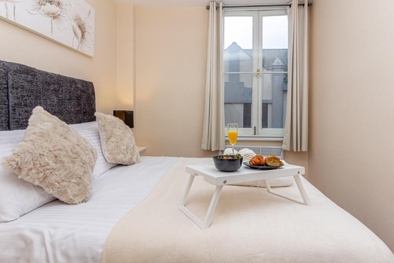 Guest Homes - Trinity Flat Вустер Экстерьер фото