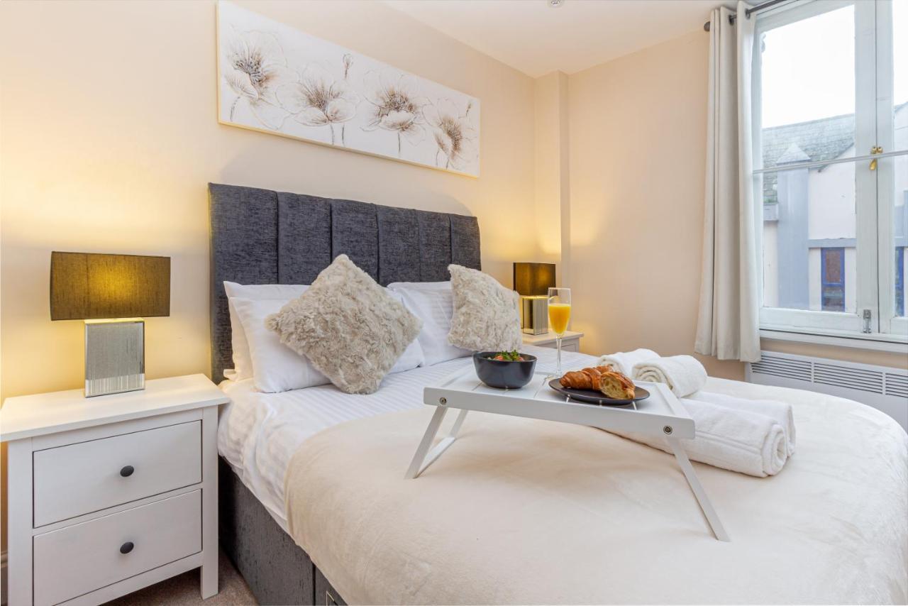 Guest Homes - Trinity Flat Вустер Экстерьер фото